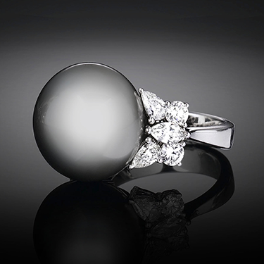 The Everlasting Elegance of Pearls: June Birthstone