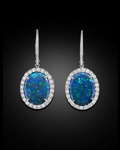 Kaleidoscope Brilliancy: Lightning Ridge Black Opals