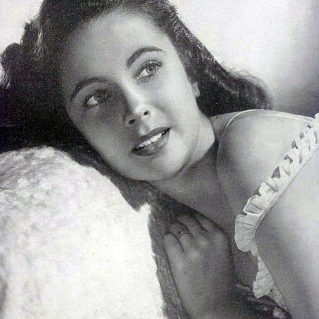 Elizabeth Taylor's Legendary Jewelry Collection: A Study in Luxury, Love and Legacy