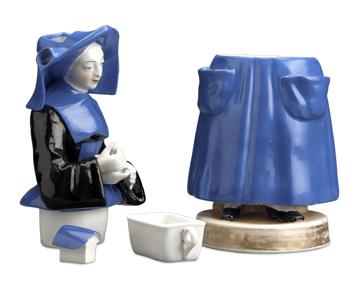 Blue Nun Porcelain Veilleuse