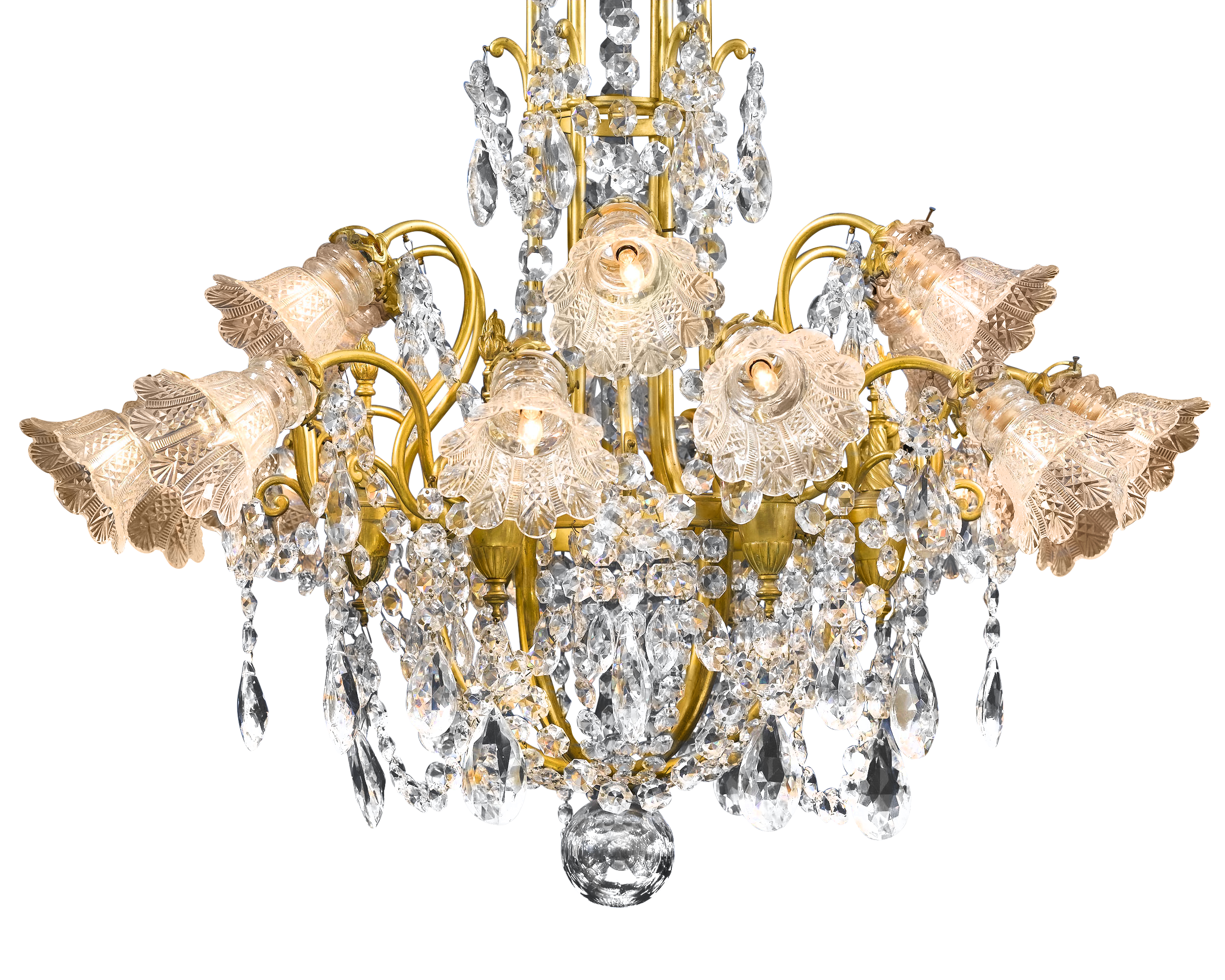 The beauty and quality of Baccarat crystal made it the choice of royalty throughout the world