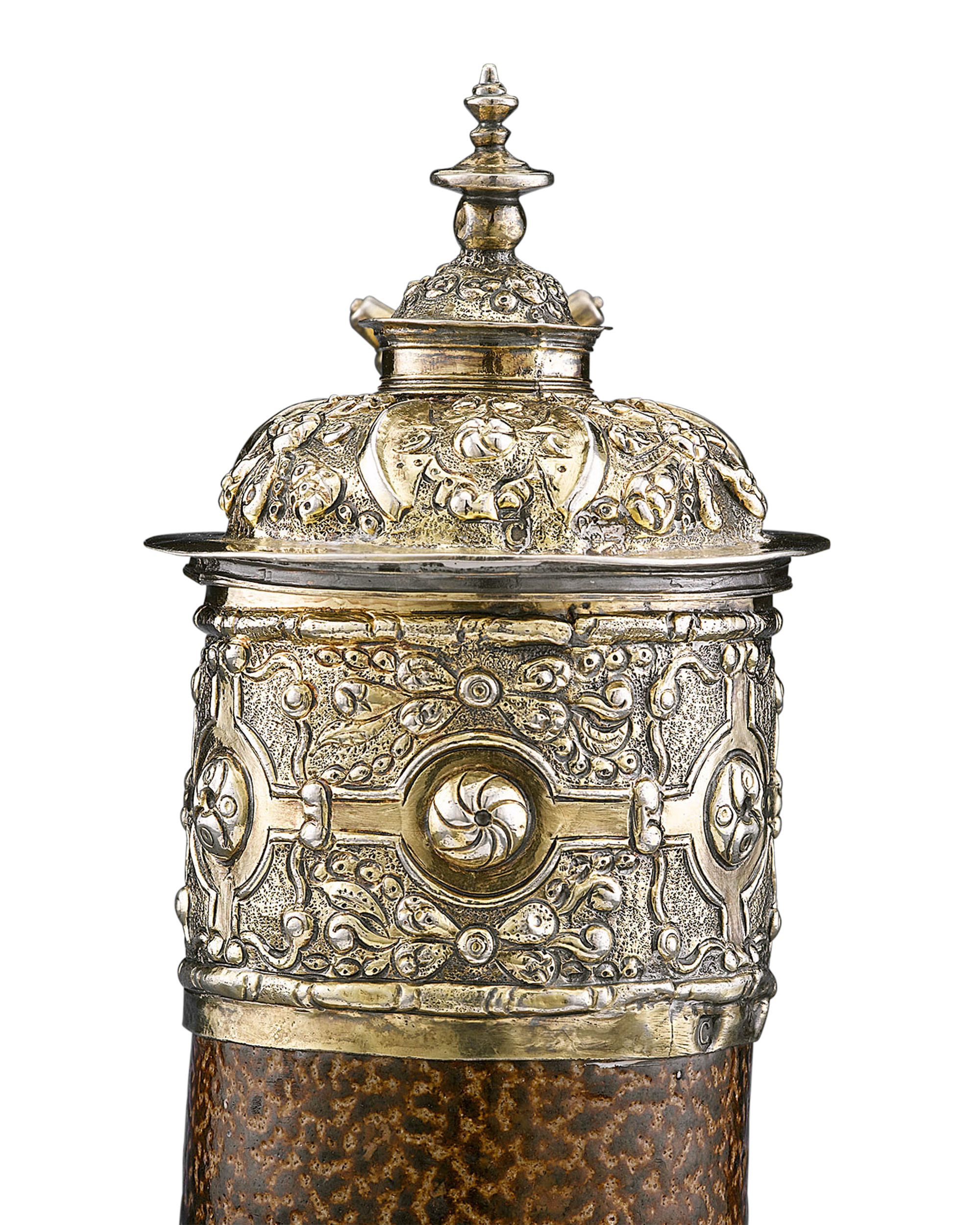 Such a vessel, with such intricate decoration, is extremely rare due to its fragile nature