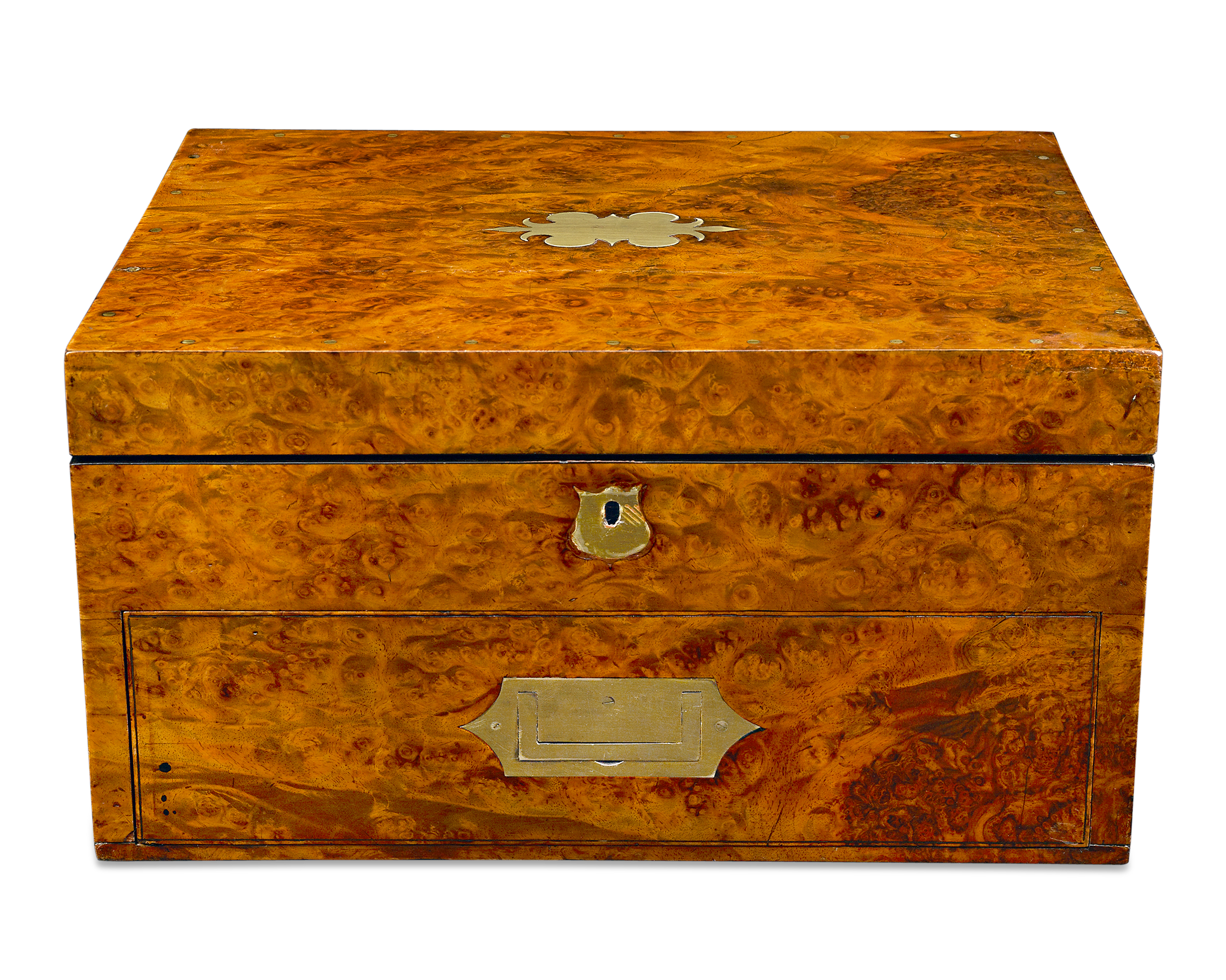 The case is crafted of burl walnut with flushed brass fittings