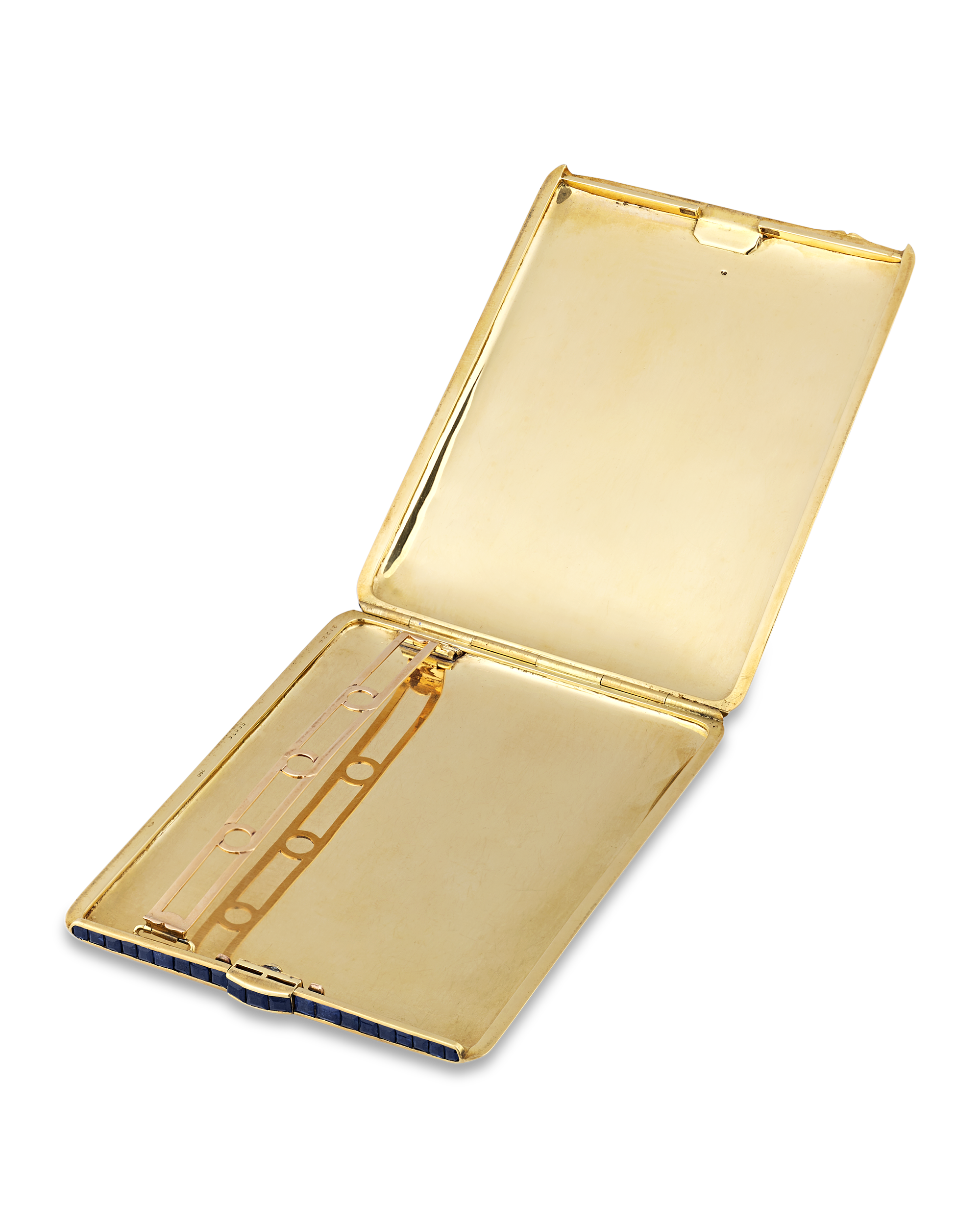 Cigarette cases of this quality and condition are incredibly rare