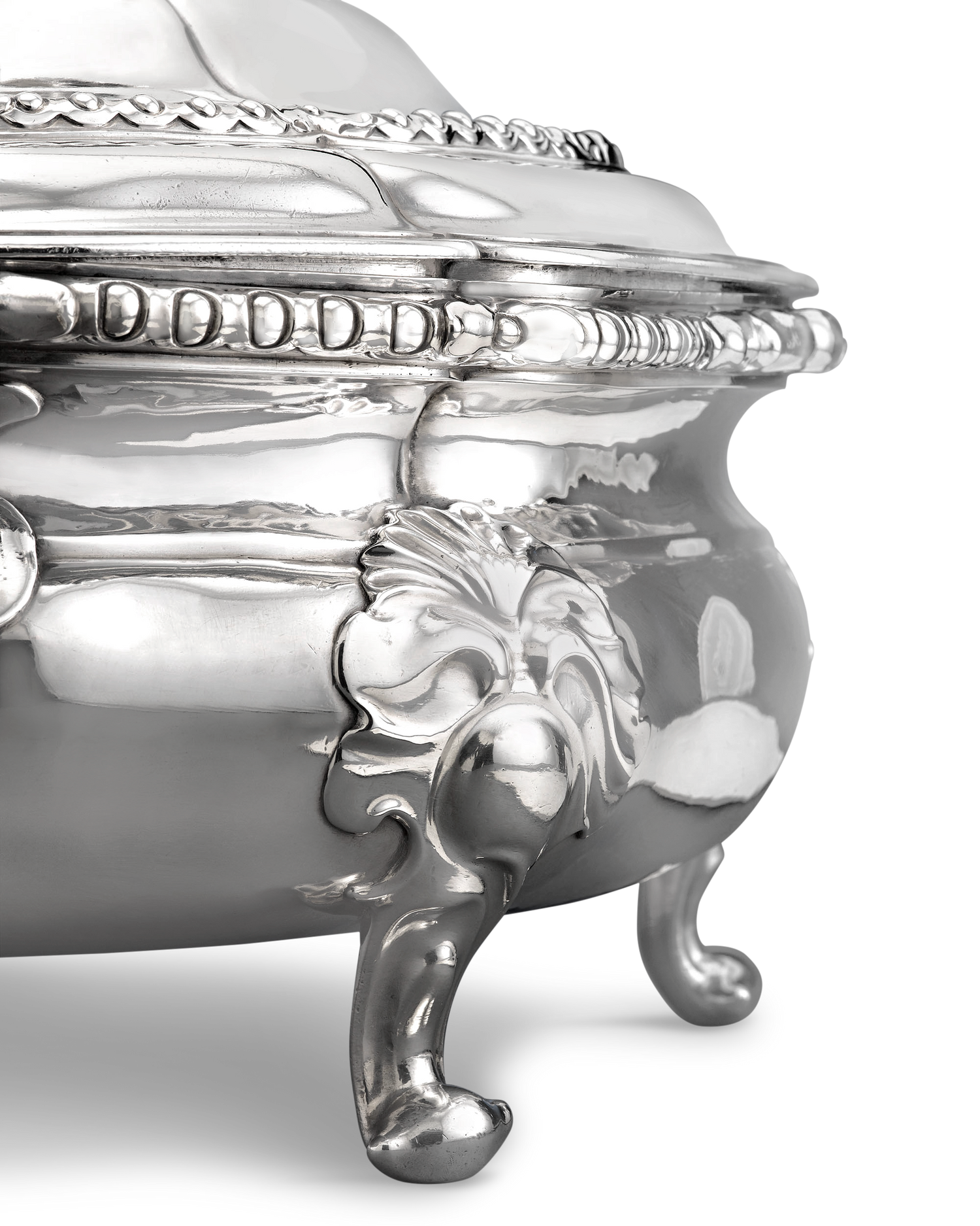 Paul de Lamerie Silver Soup Tureen