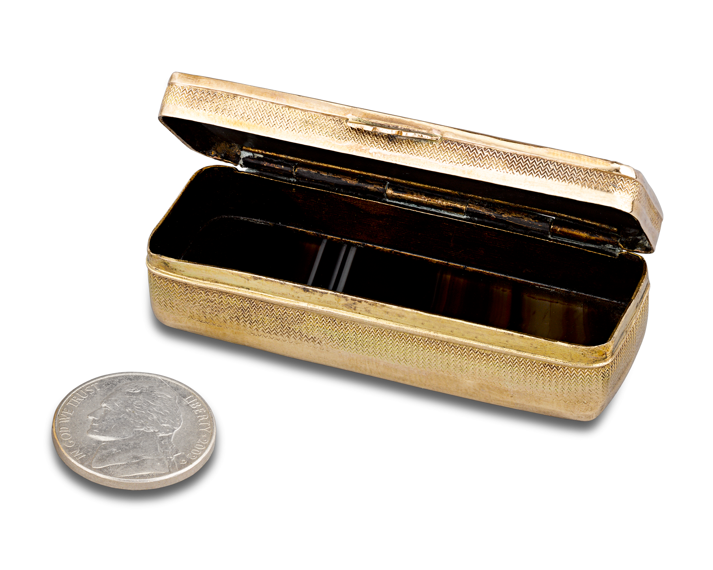 Gold and Agate Specimen Snuff Box