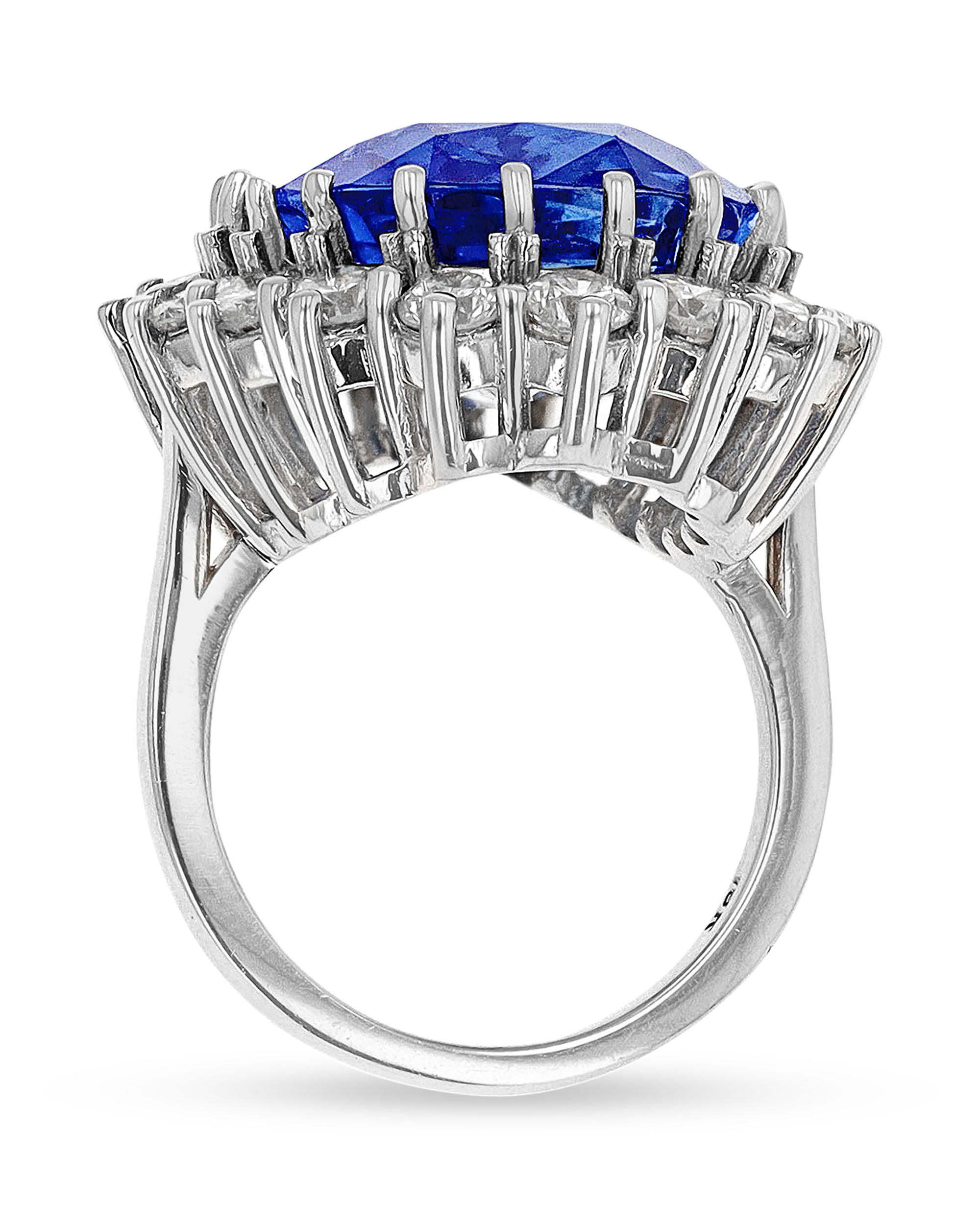 Ceylon Sapphire Ring, 21.76 Carats