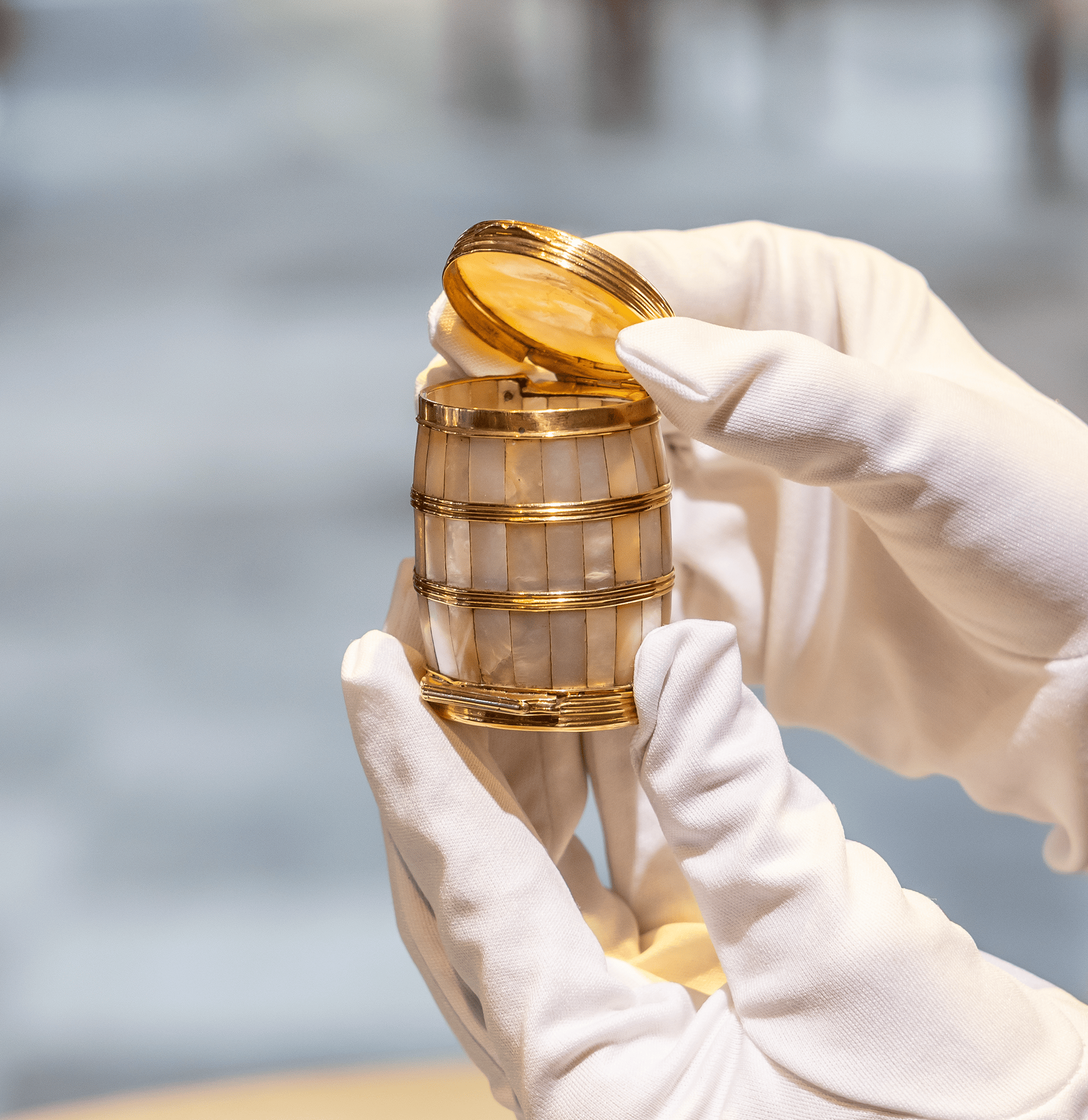 Louis XV Mother-of-Pearl Snuffbox
