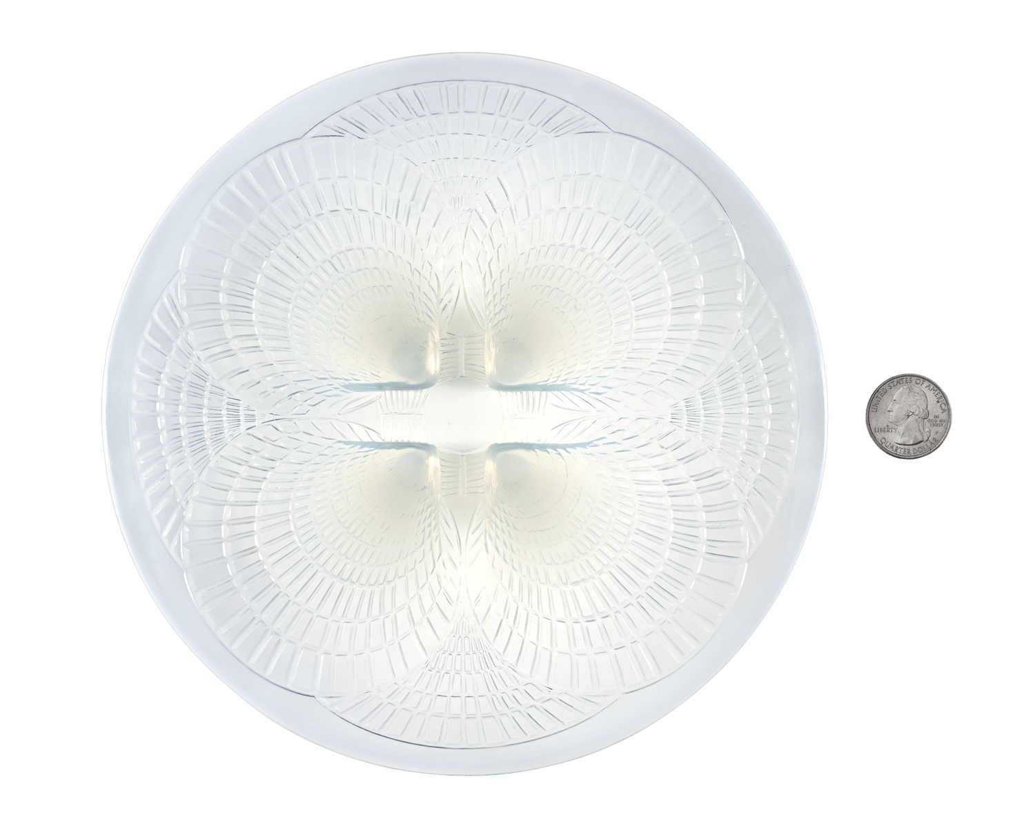 René Lalique Medium Coquilles Opalescent Glass Dish