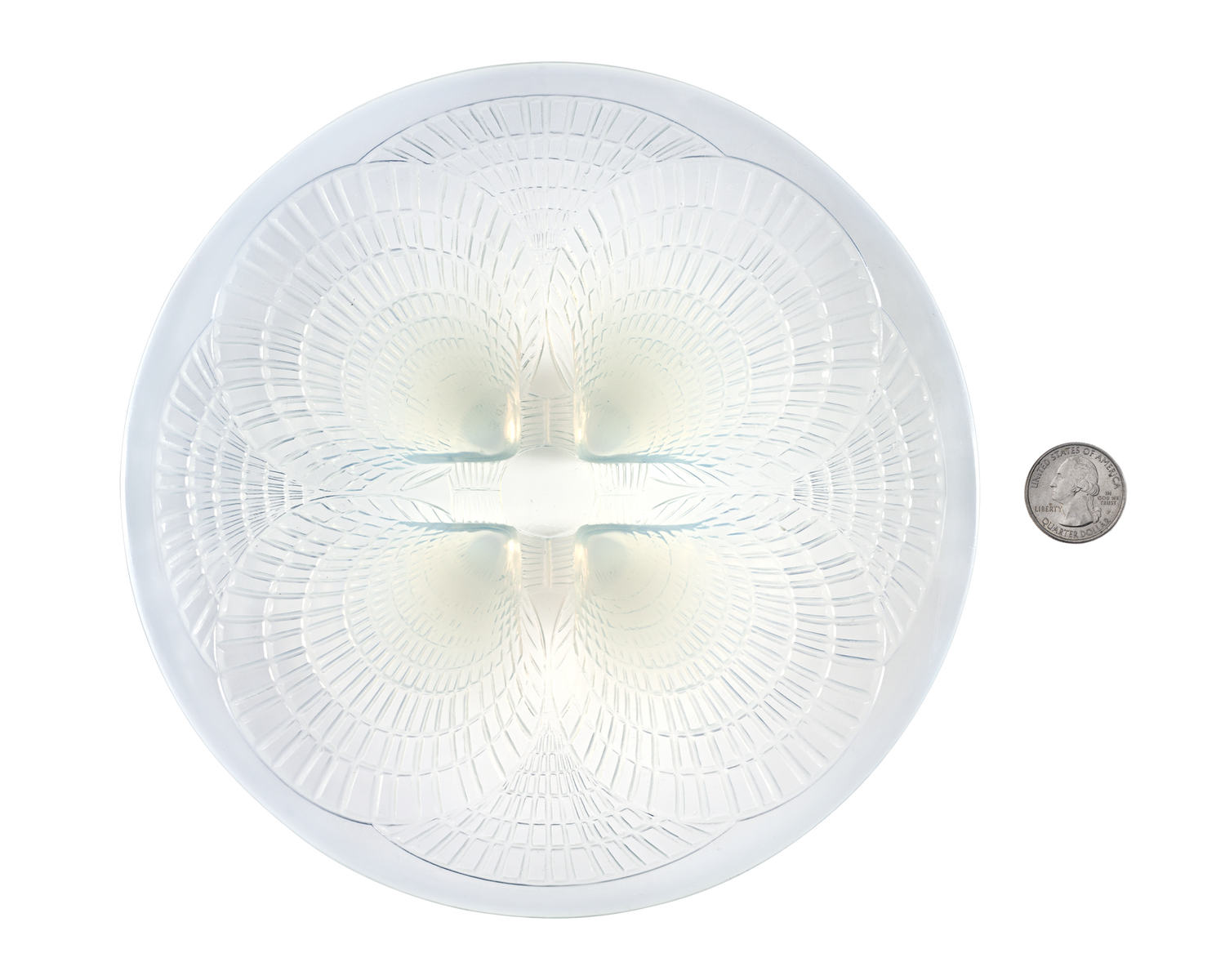 René Lalique Medium Coquilles Opalescent Glass Dish