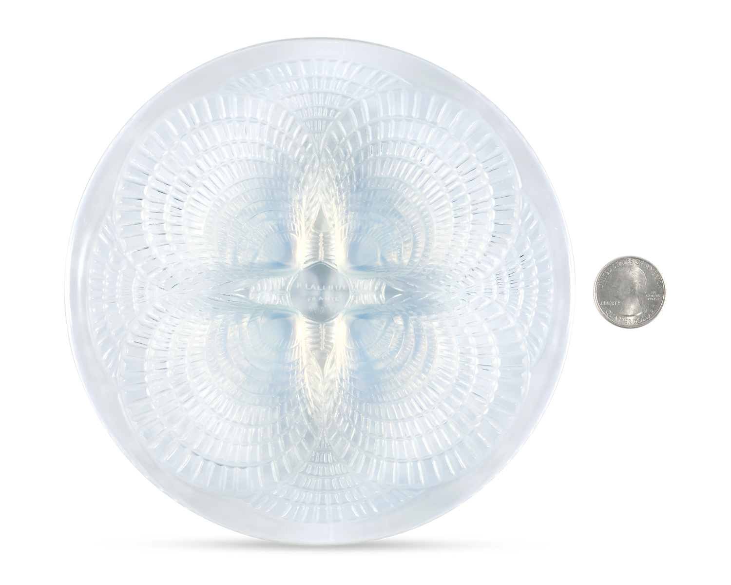 Small Glass Dish with Coquilles Opalescent Glass by René Lalique