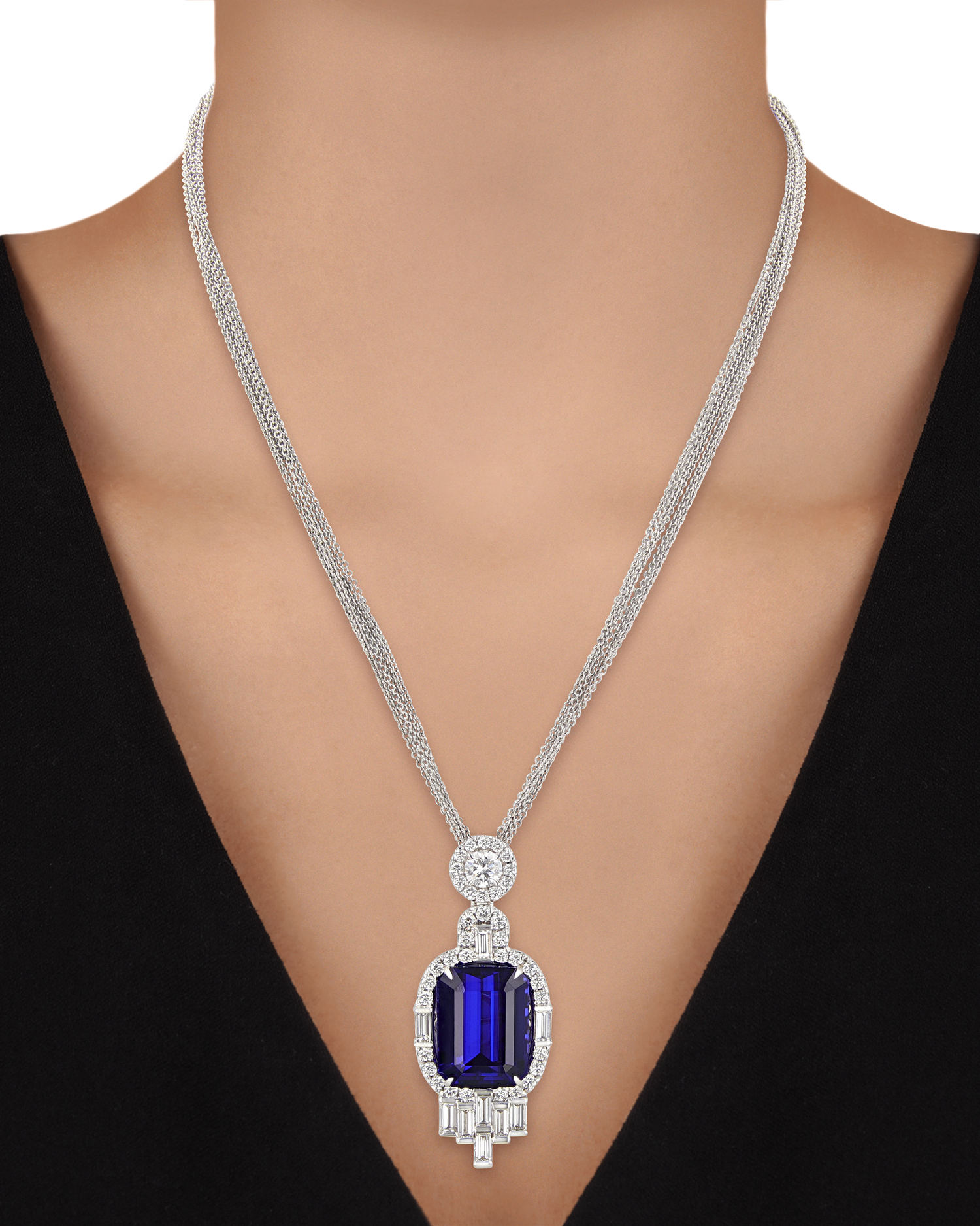 Tanzanite Pendant Necklace, 25.74 Carats