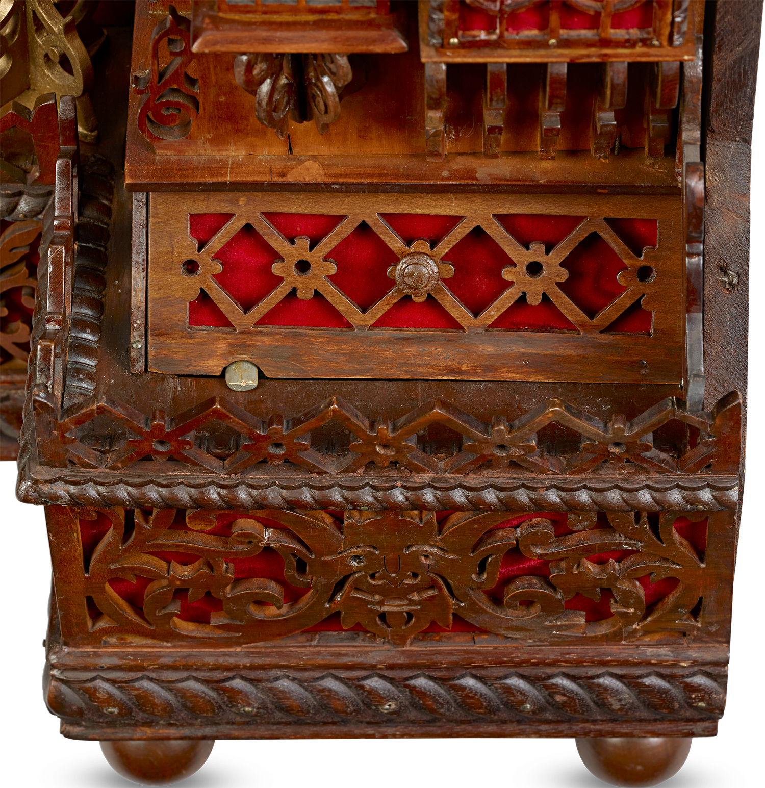 Chimes of Normandy Musical Clock