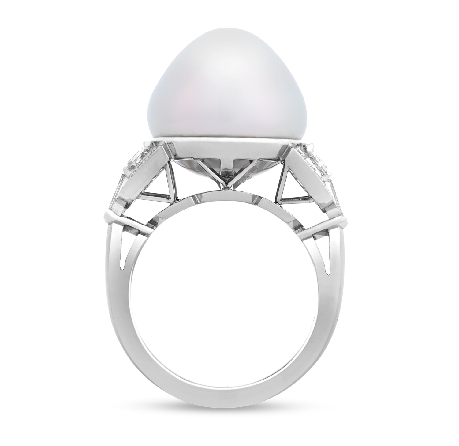 Raymond Yard South Sea Pearl Ring, 14mm