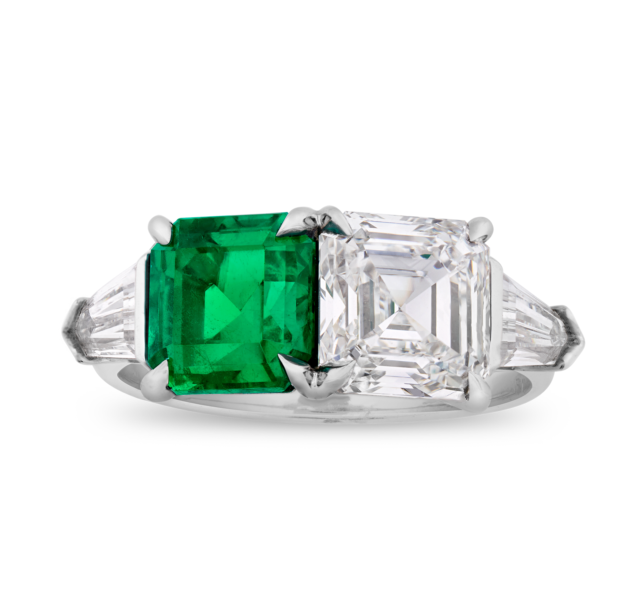 Colombian Emerald and Diamond Ring