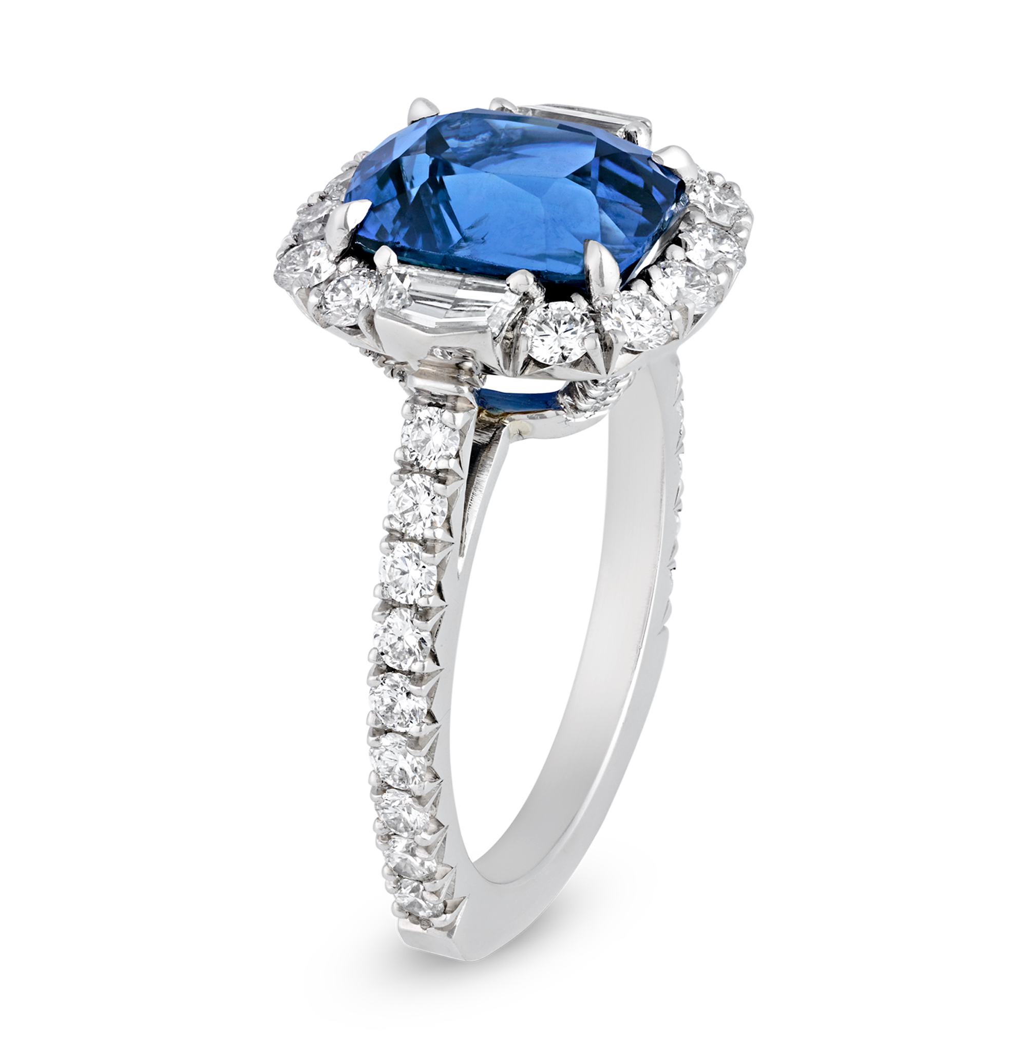 Unheated Sapphire Ring, 4.61 Carats