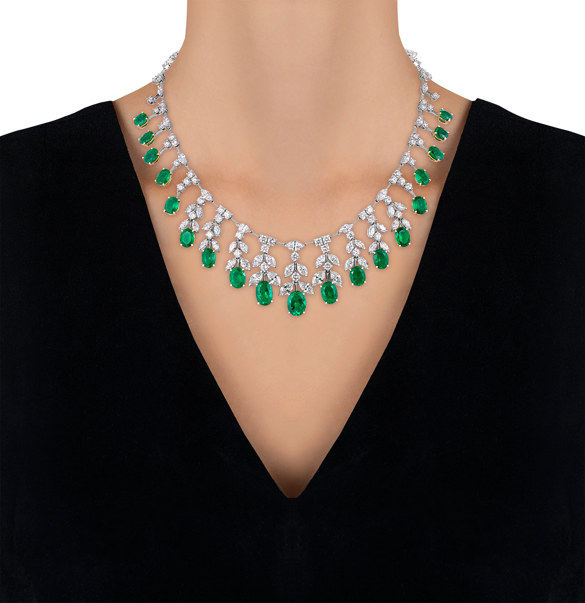 Colombian Emerald Necklace, 24.37 carats