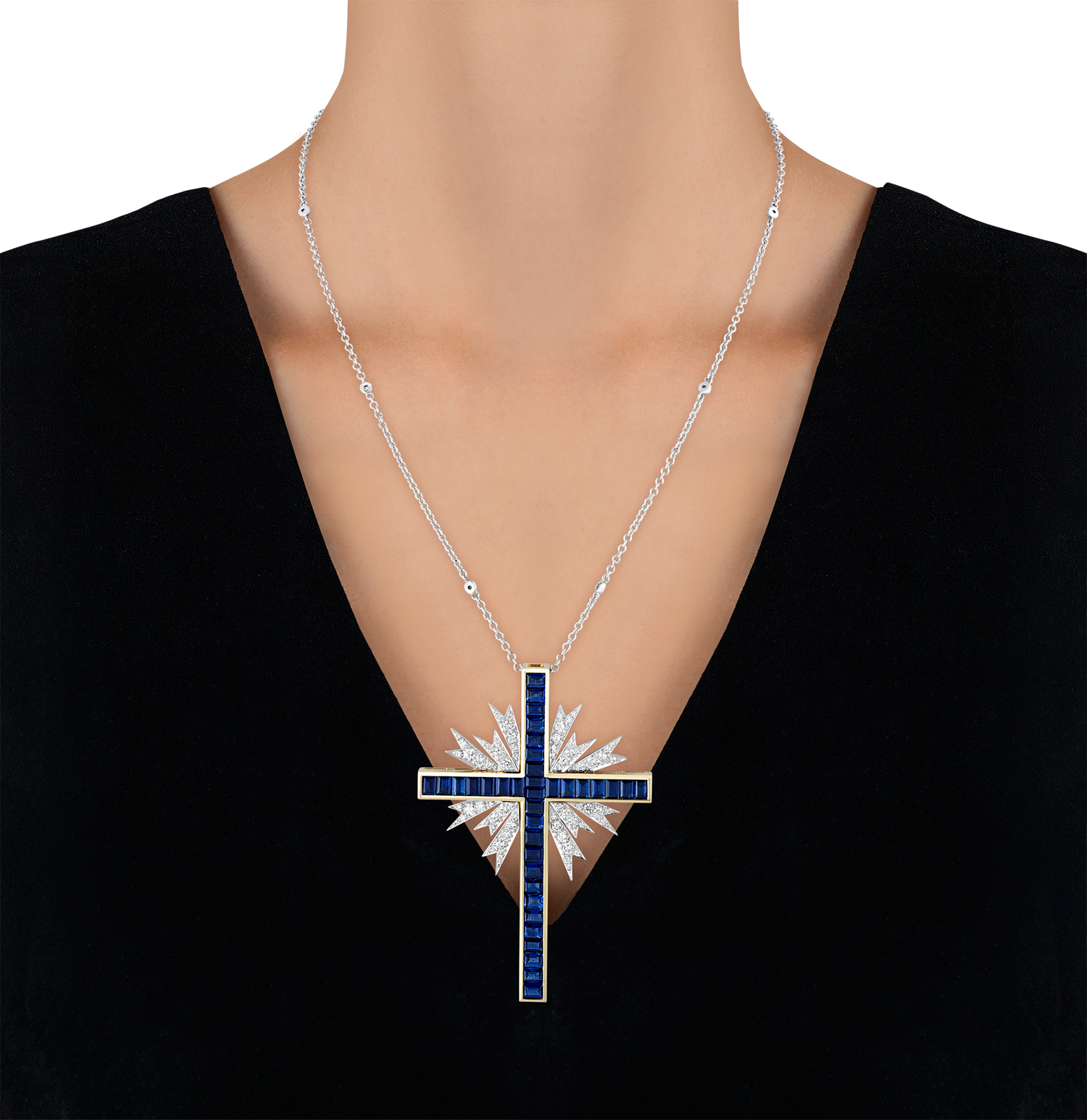 Oscar Heyman Sapphire Cross Pendant, 12.39 carats