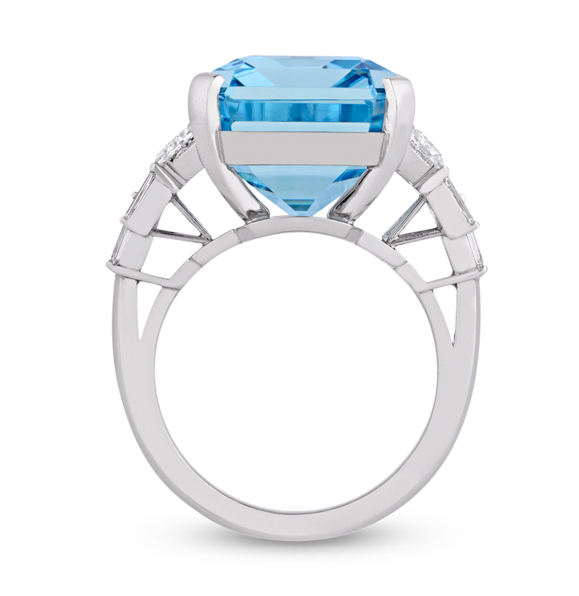 Raymond Yard Aquamarine Ring, 16.10 carats