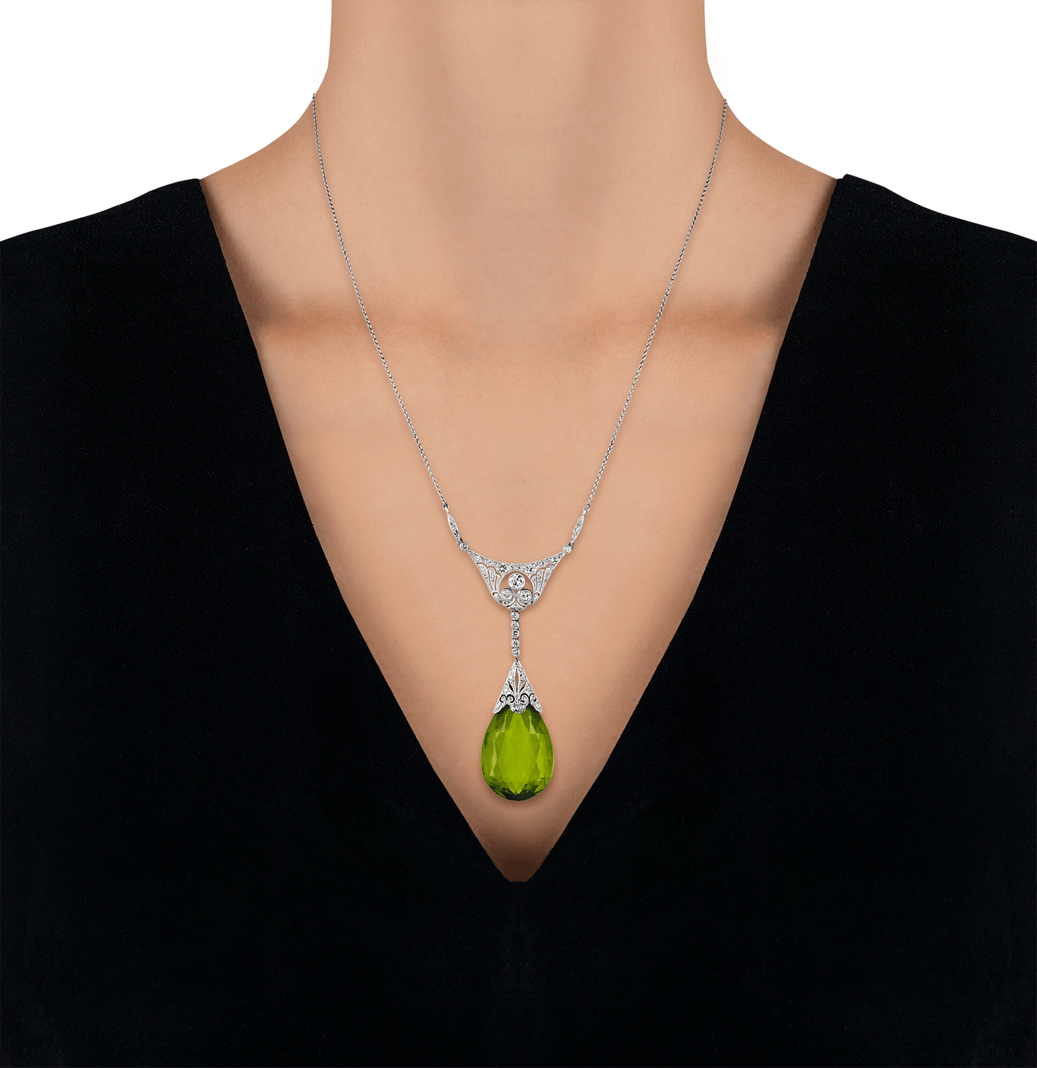 Edwardian Peridot Pendant, 30.00 carats