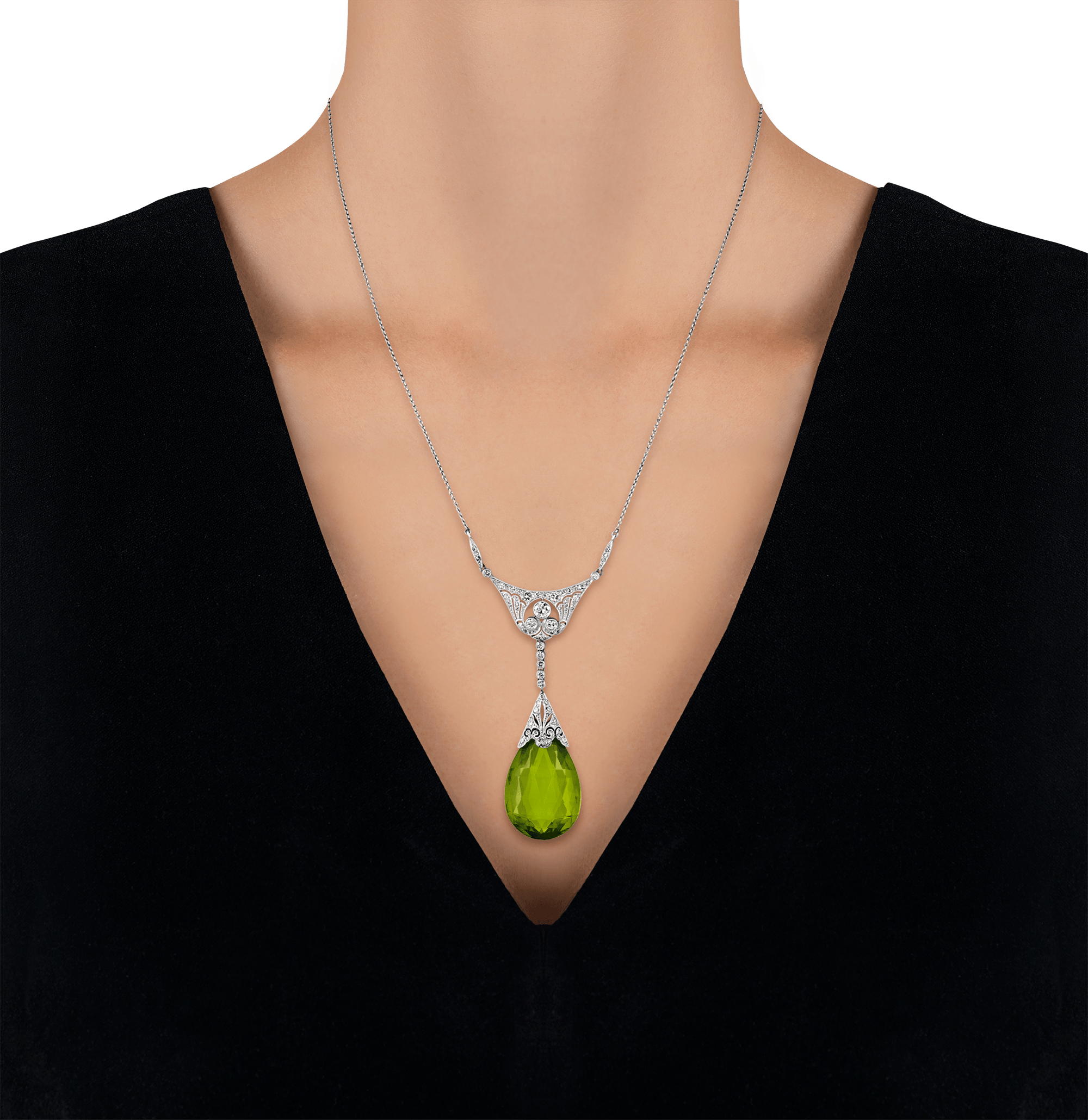 Edwardian Peridot Pendant, 30.00 carats