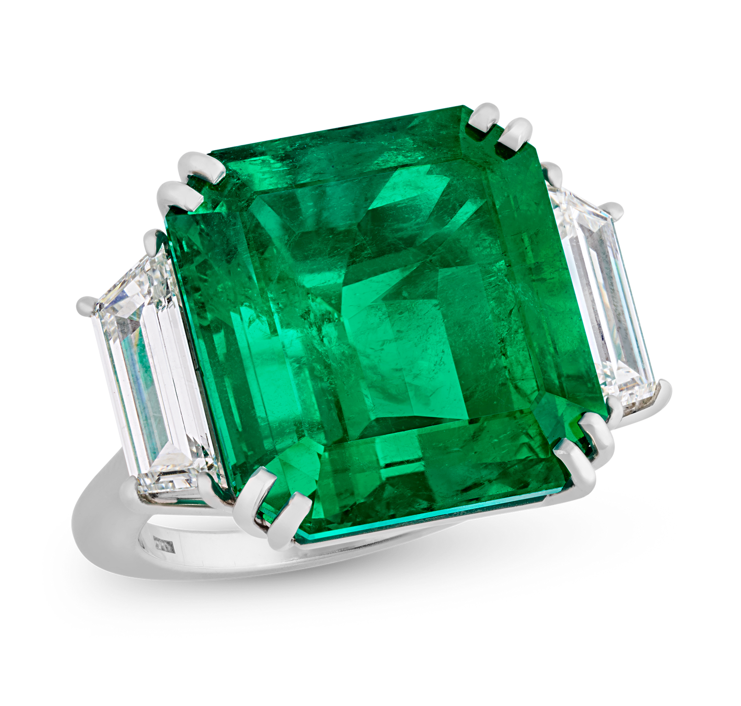 Colombian Emerald Ring, 20.66 Carats