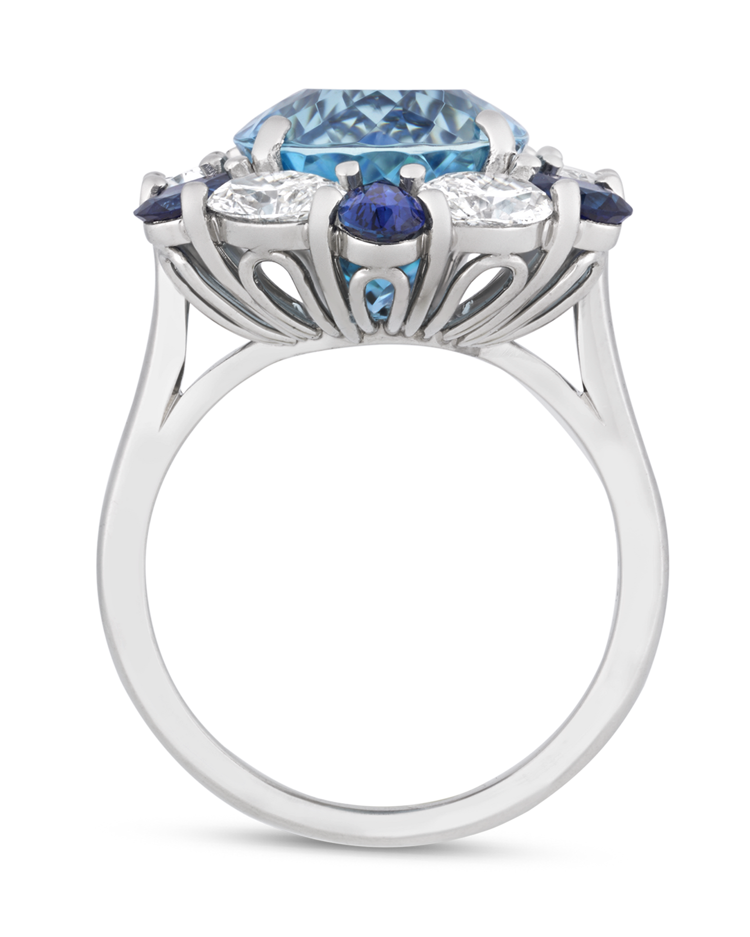 Oscar Heyman Aquamarine Ring, 6.39 Carats