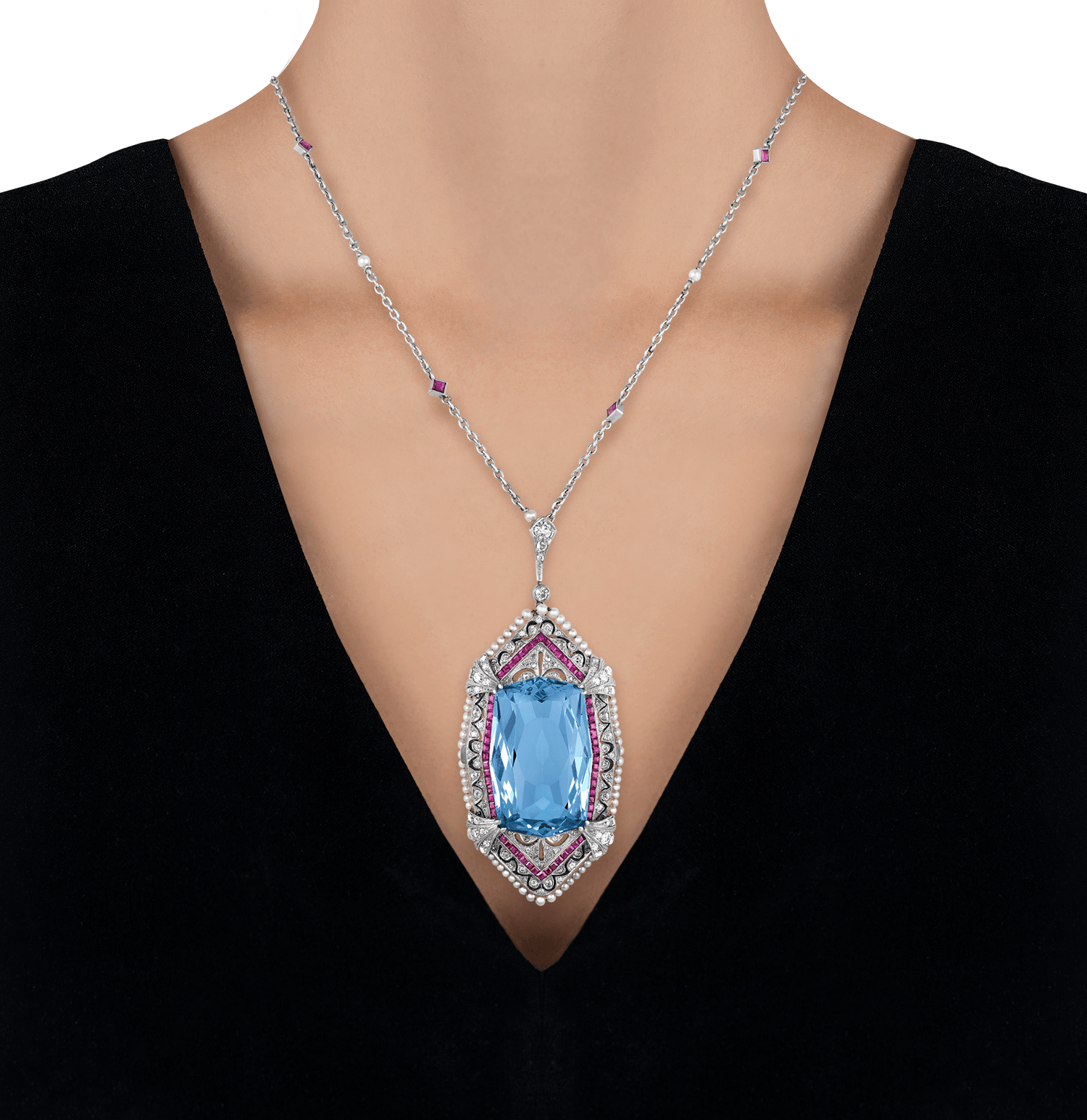 Tiffany & Co. Aquamarine Pendant Necklace, 40.00 carats