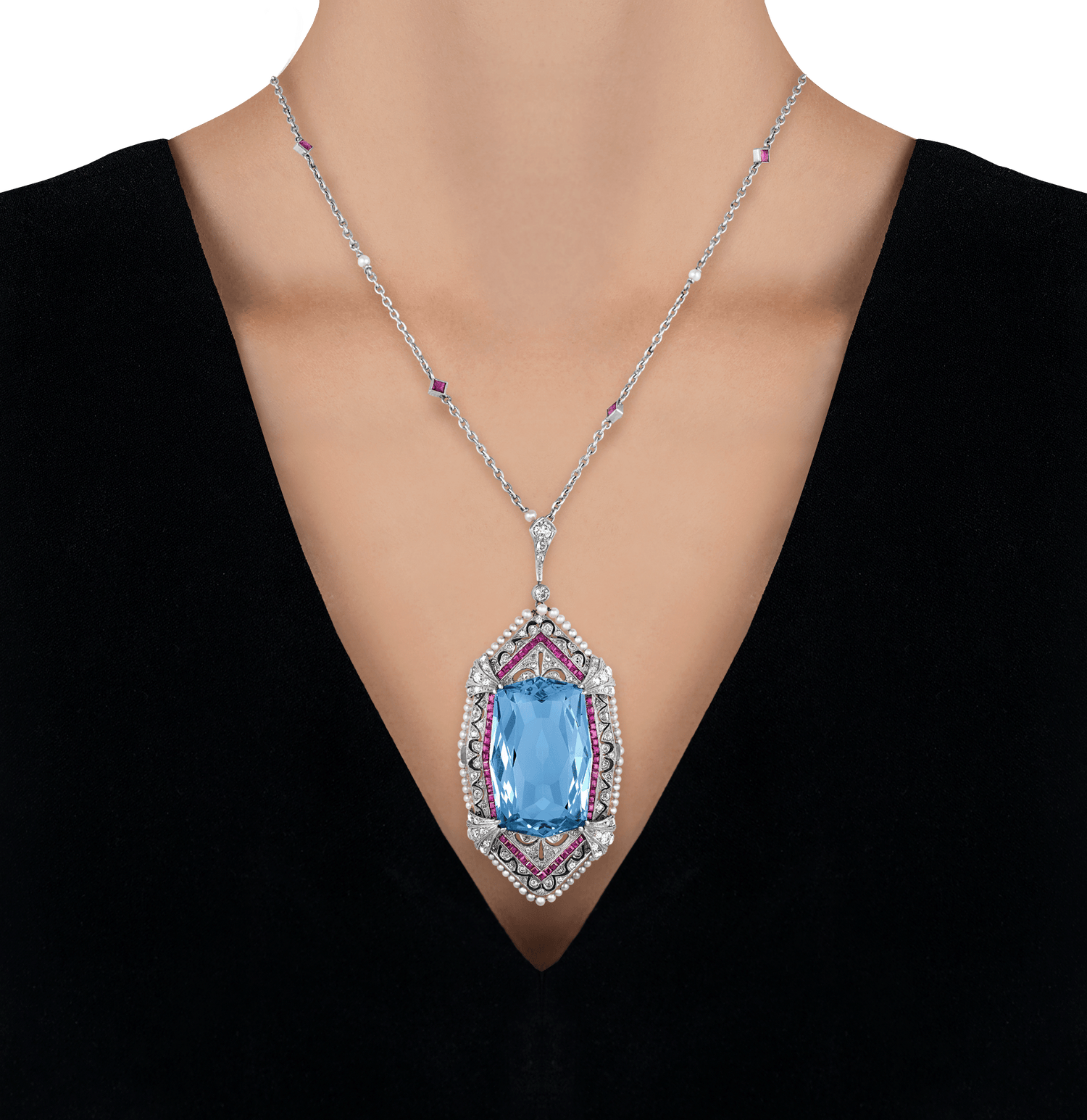 Tiffany & Co. Aquamarine Pendant Necklace, 40.00 carats