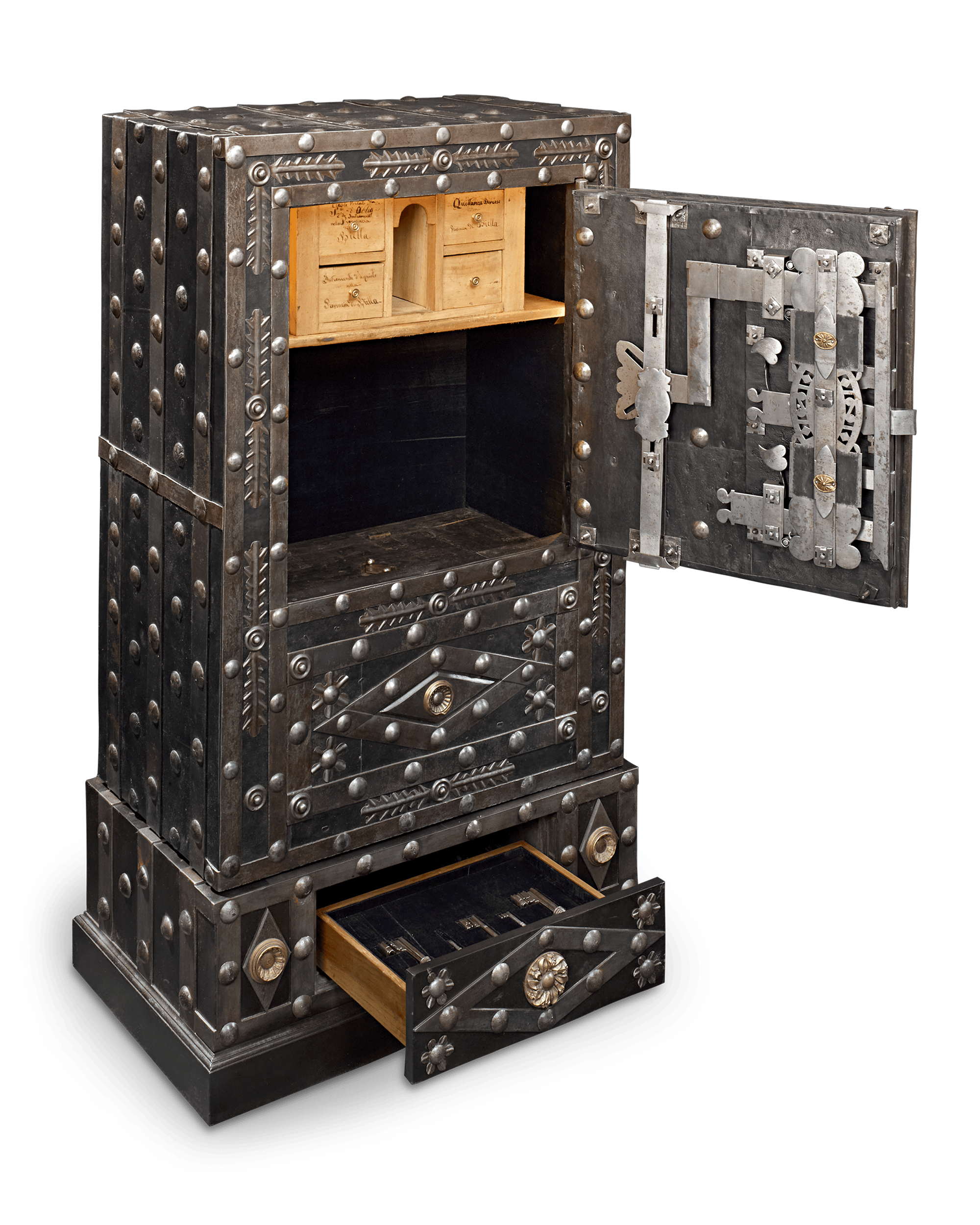 Italian Hobnail Safe