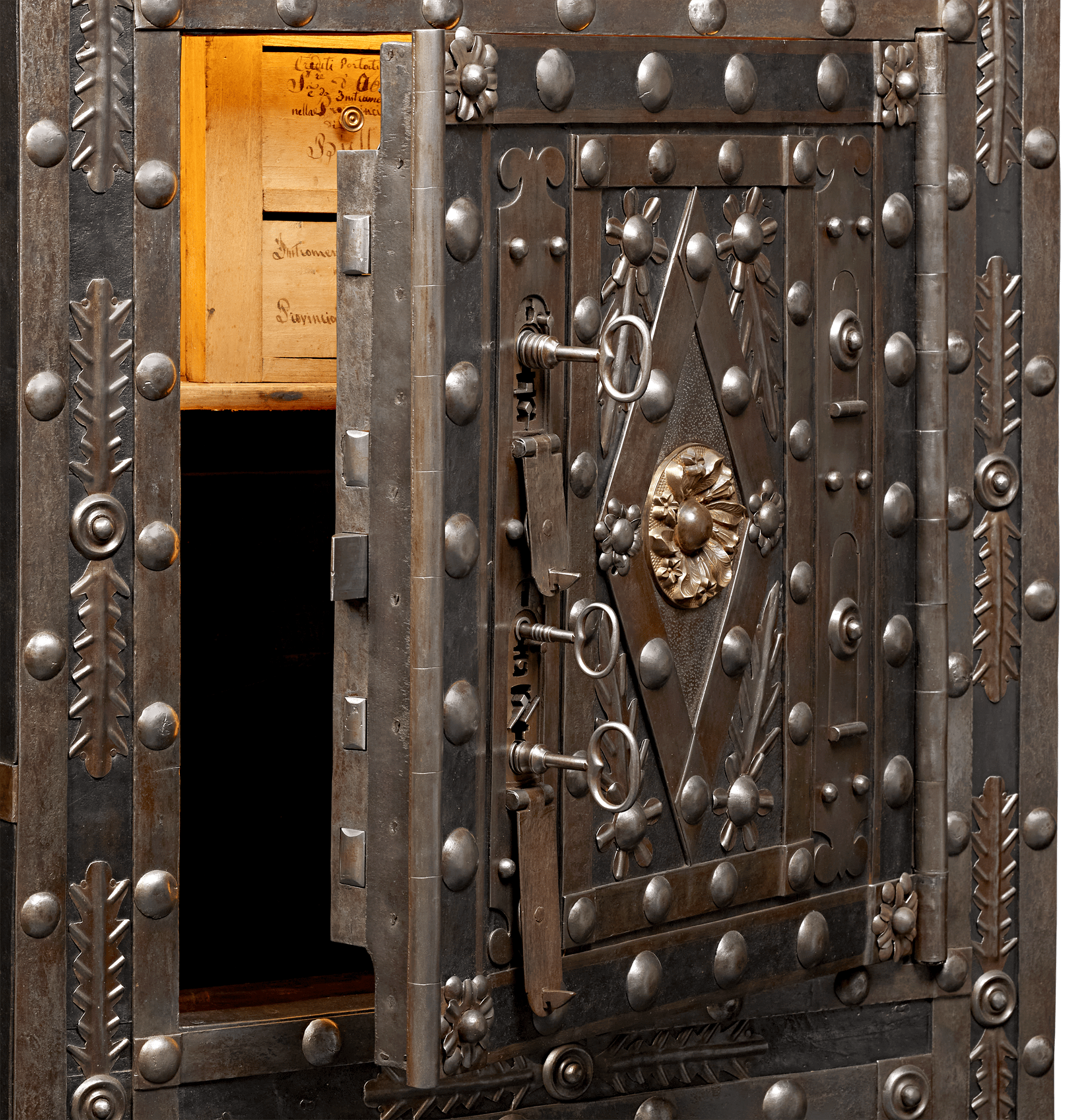 Italian Hobnail Safe