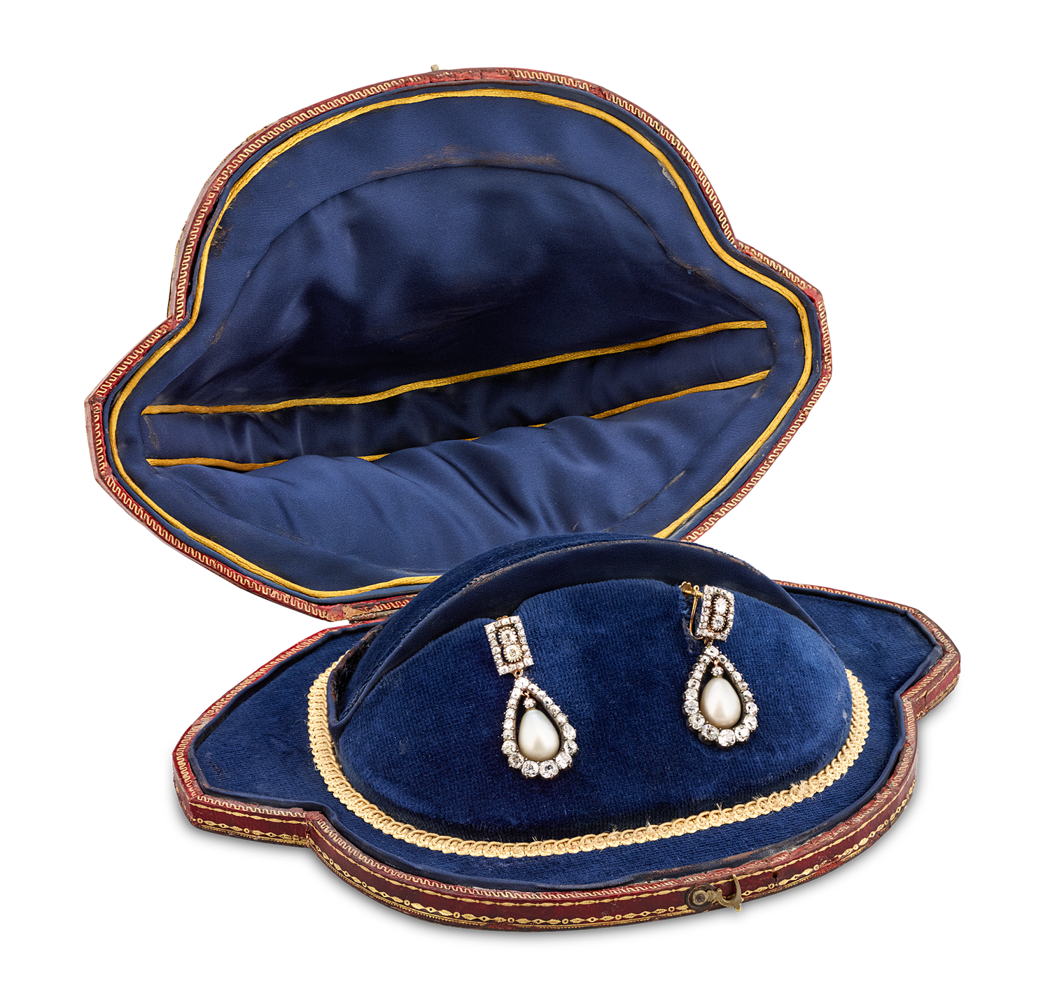 The French Crown Jewels: Natural Pearl Earrings