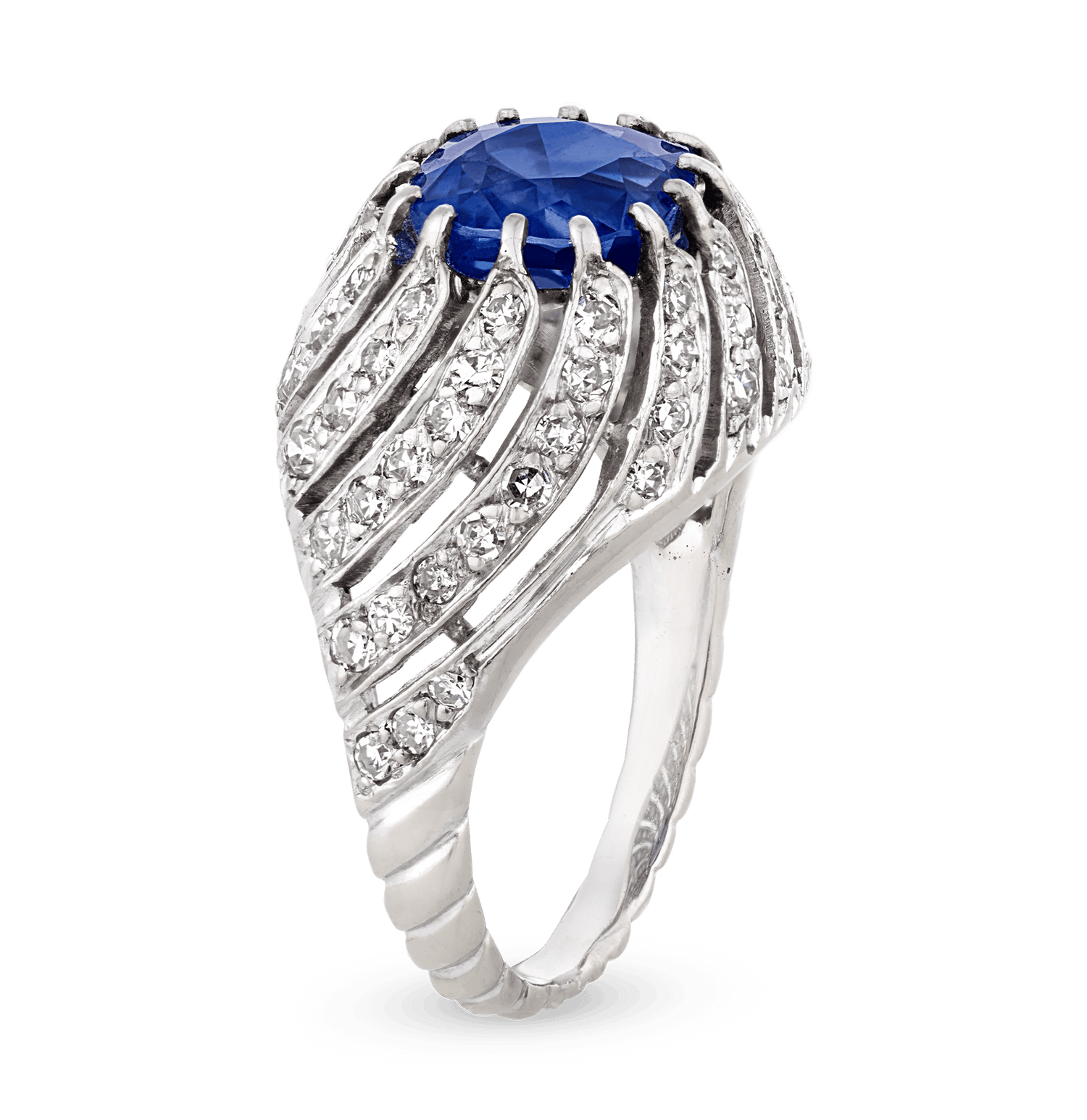 Kashmir Sapphire Bombé Ring, 3.53 Carats