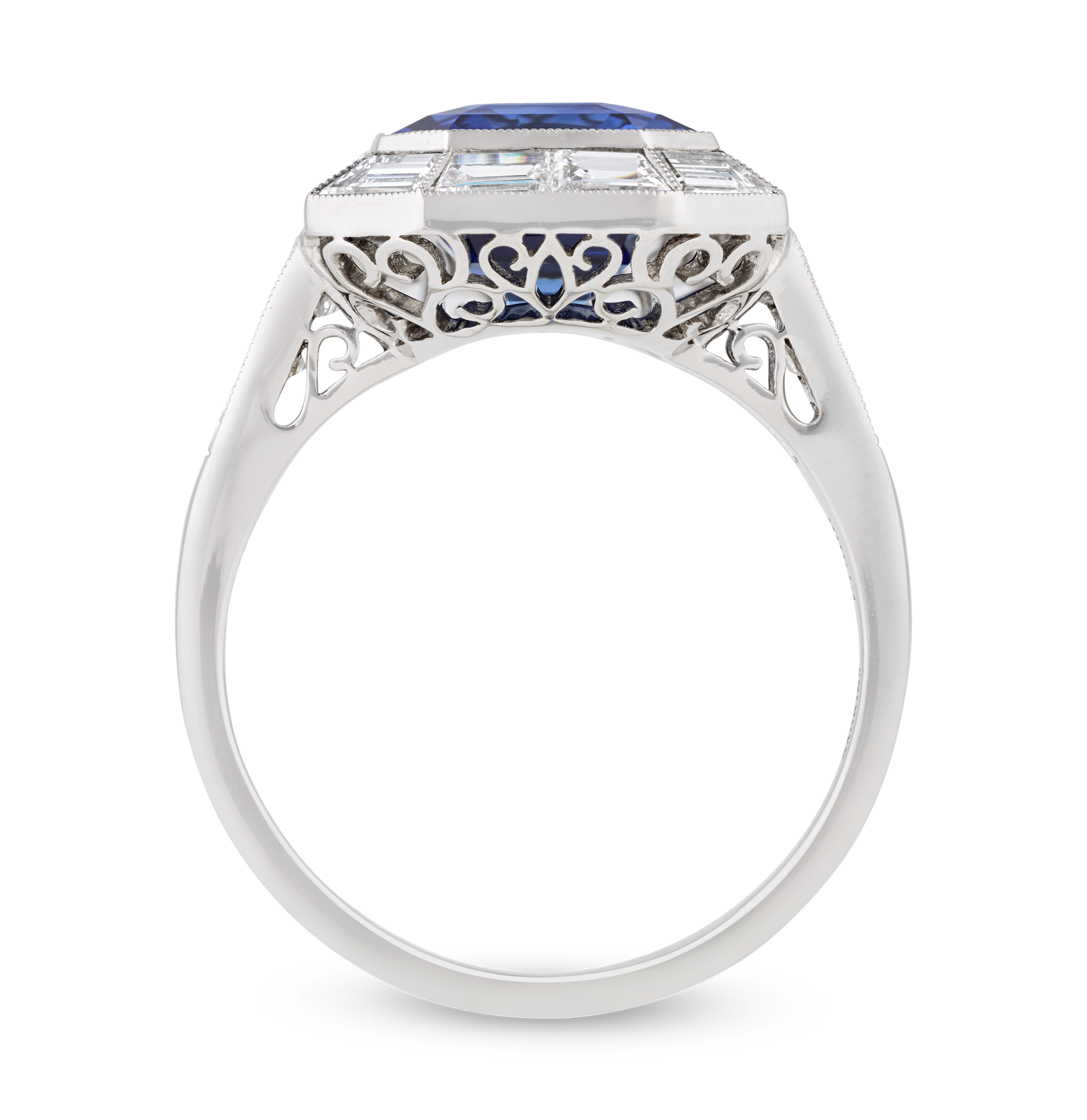 Royal Blue Ceylon Sapphire Ring, 4.71 Carats