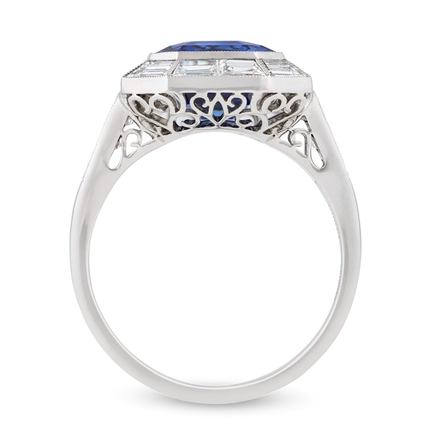 Royal Blue Ceylon Sapphire Ring, 4.71 Carats