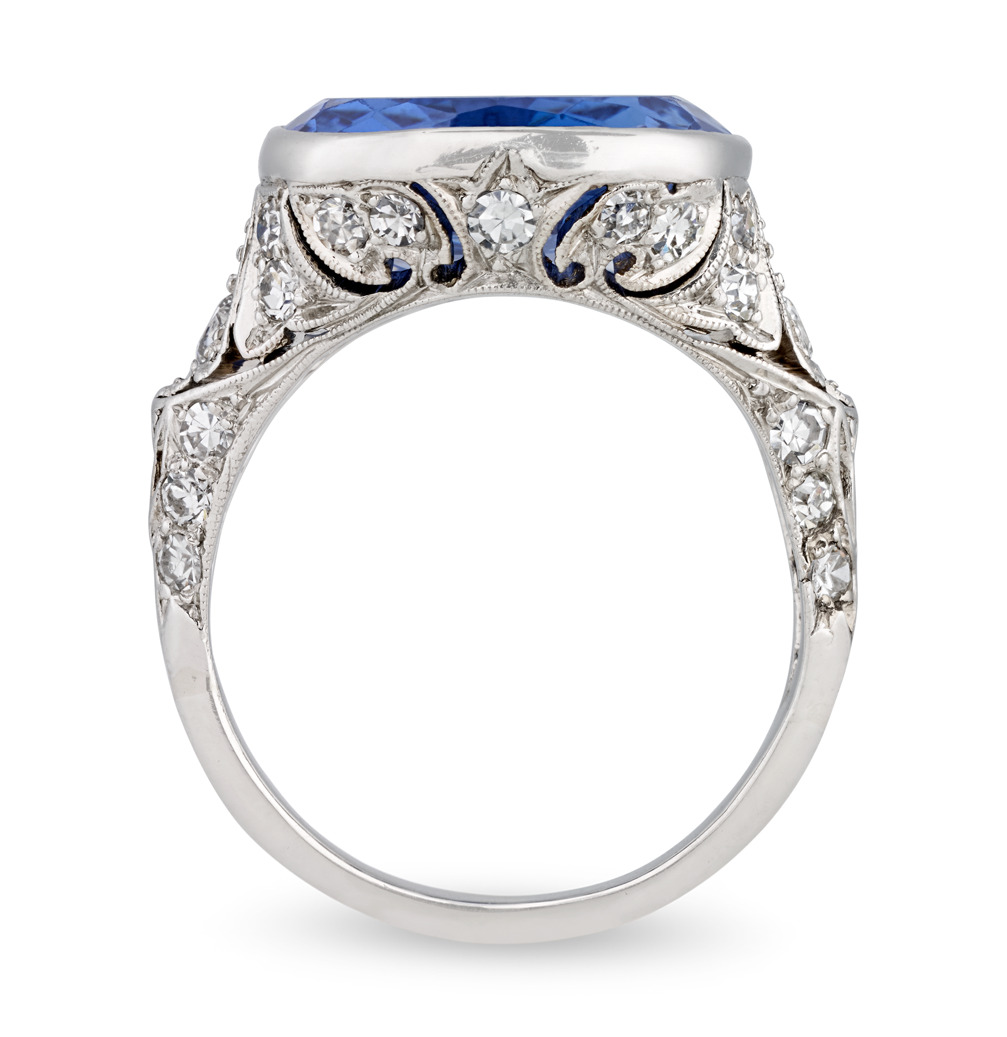 Art Deco Intaglio Untreated Ceylon Sapphire Ring, 11.48 Carats
