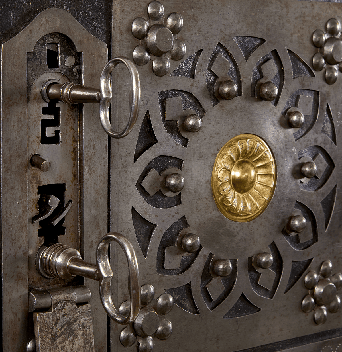 Italian Tabletop Safe