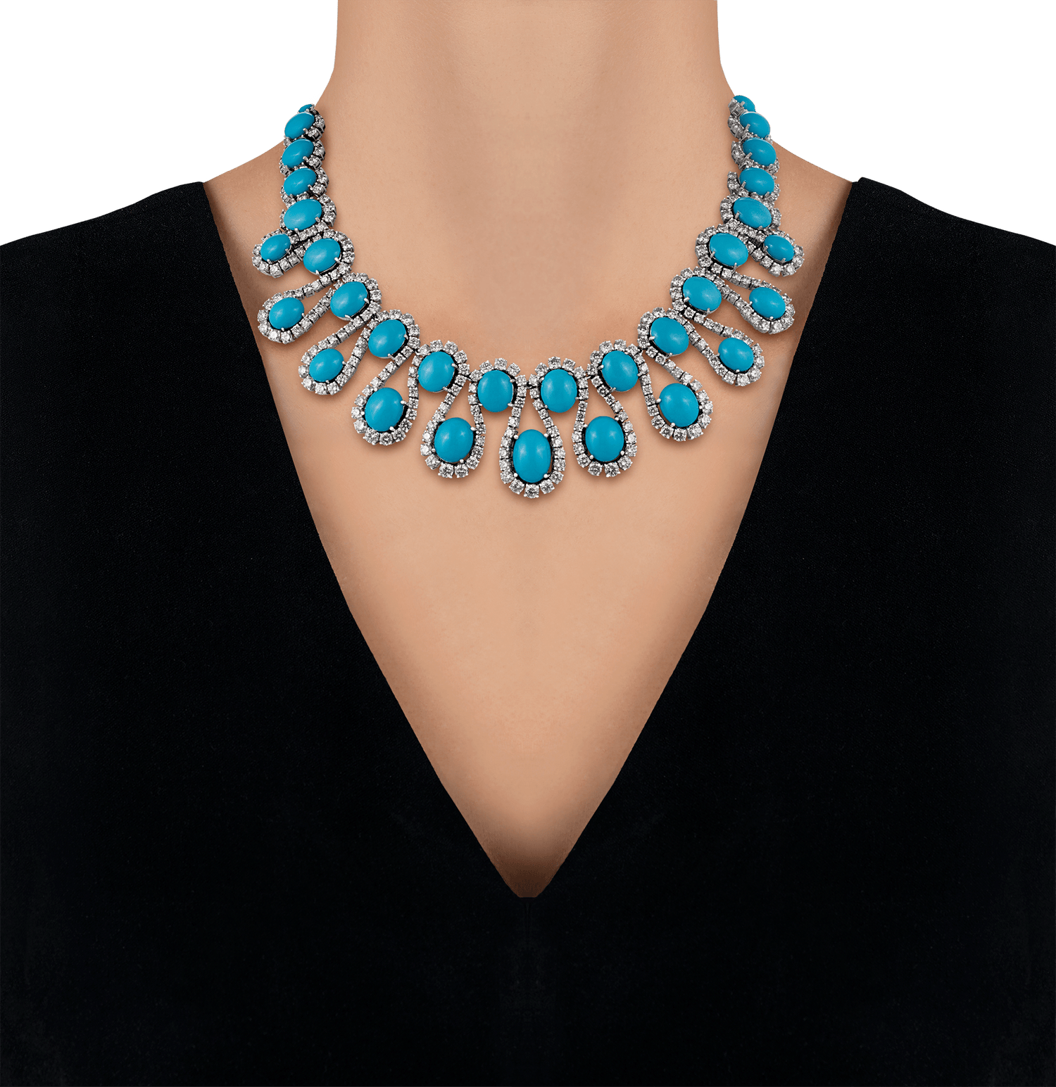 Turquoise Necklace, 105.00 Carats