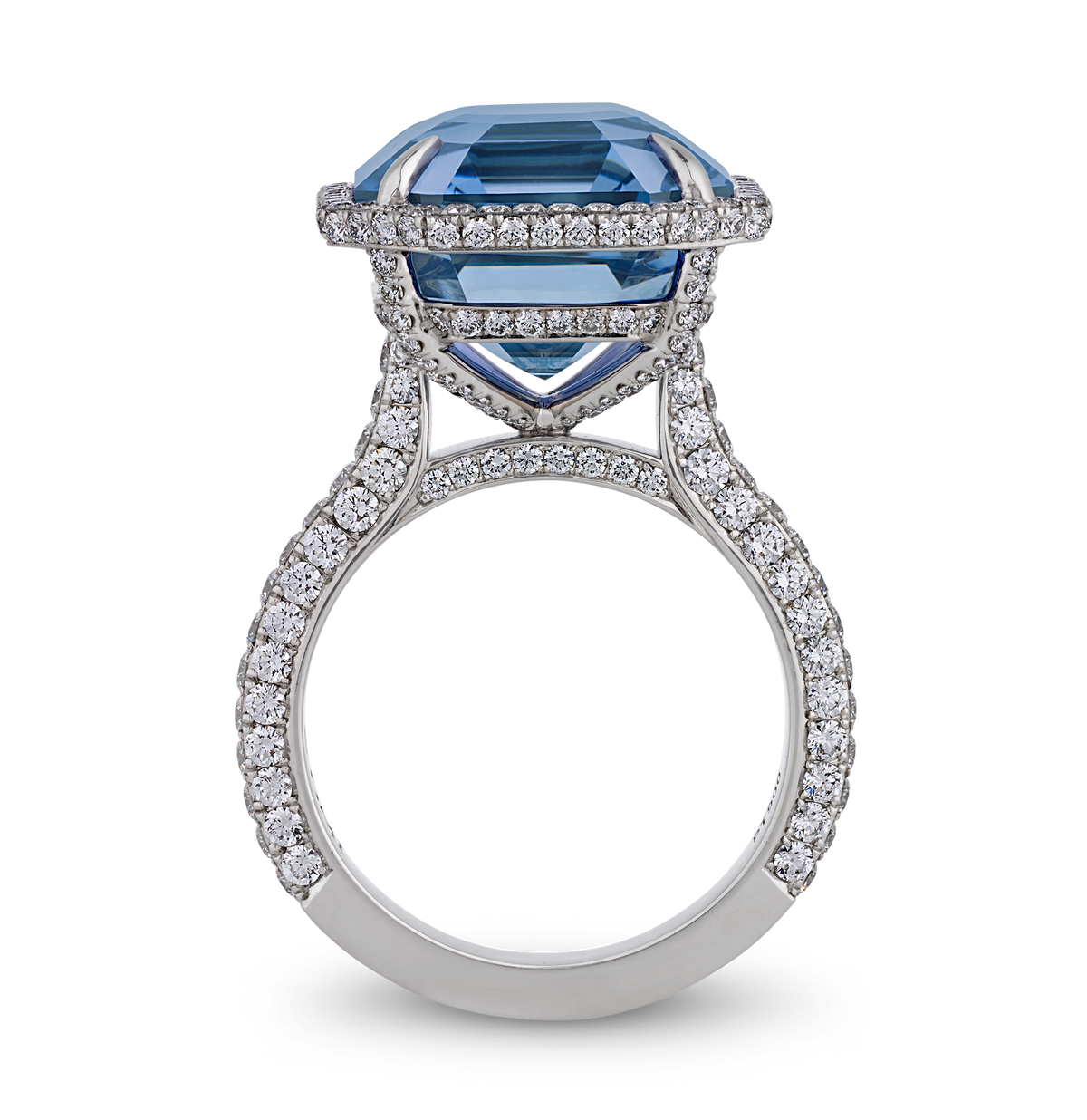 Sapphire Ring, 19.41 Carats