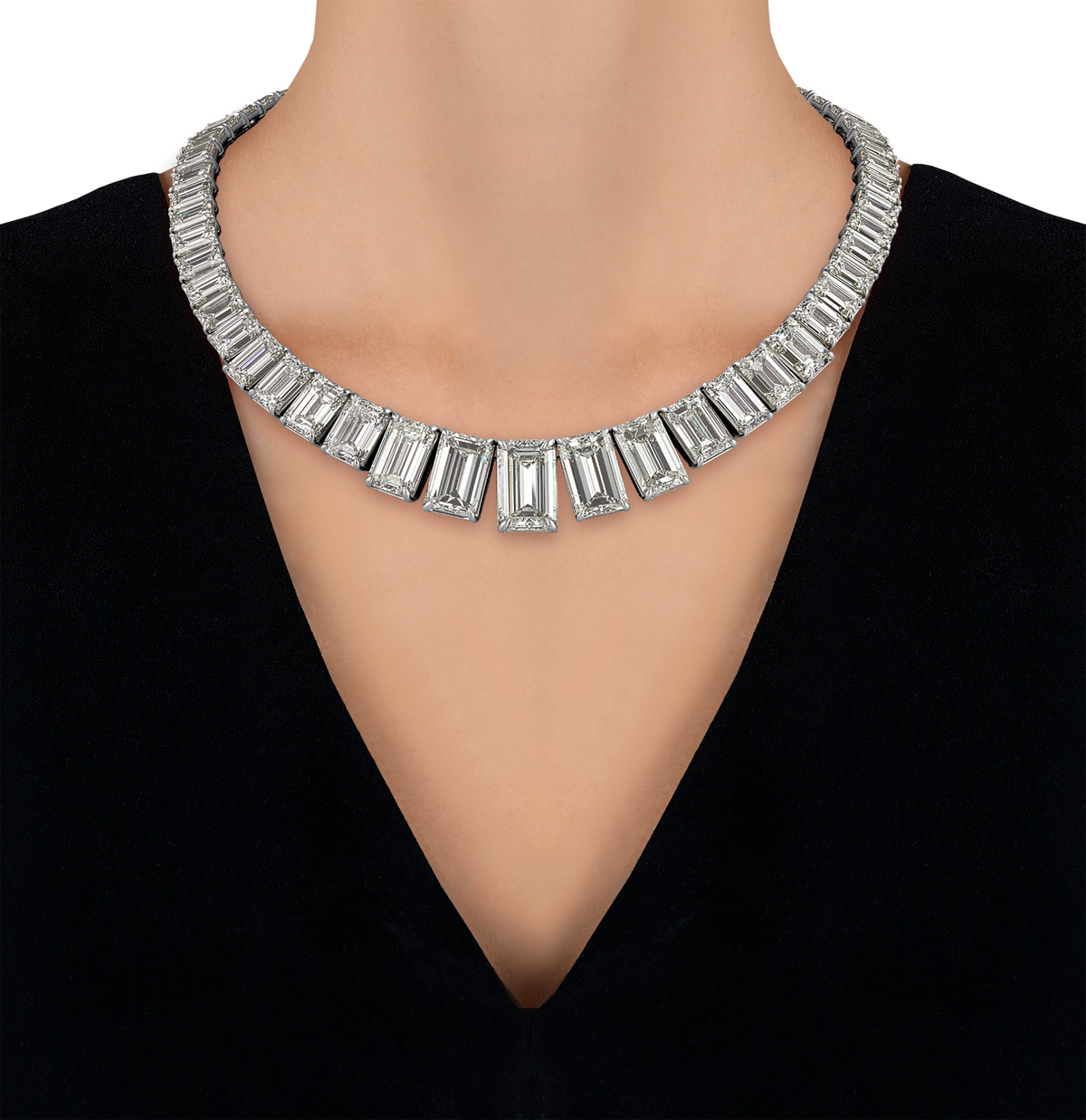 Emerald-Cut Diamond Rivière Necklace, 164.02 Carats