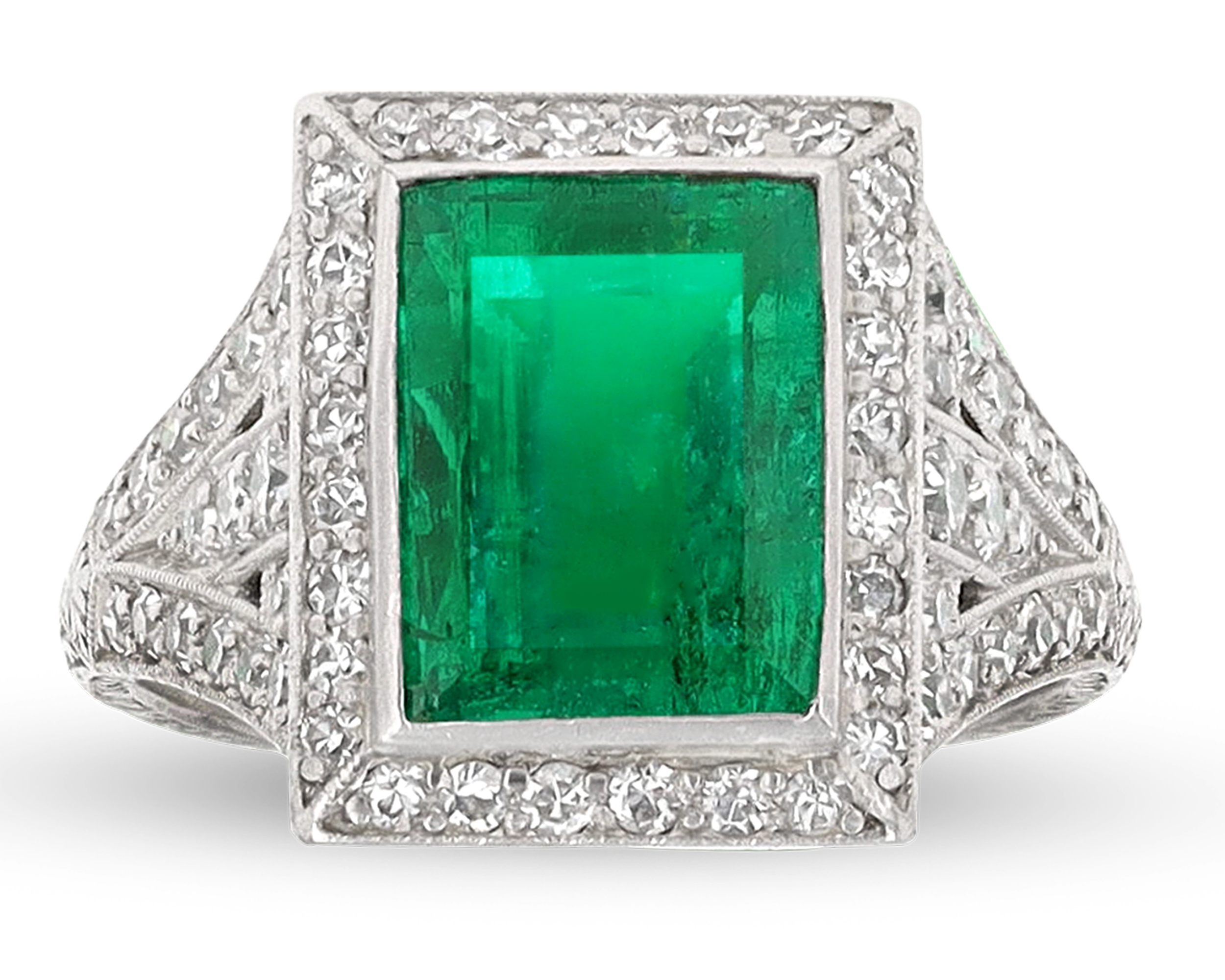 Colombian Emerald Art Deco Ring, 4.00 Carats